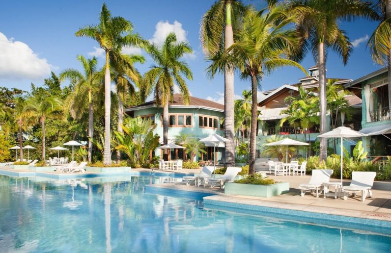 12 Resorts Clothing Optional Beaches Found