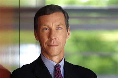 F William Mcnabb Iii: Expert Investment Insights