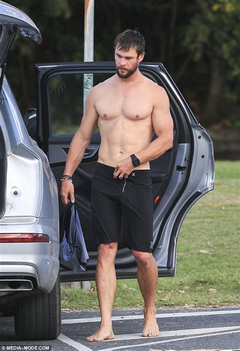 How Does Chris Hemsworth Prepare For Full Frontal Scenes?