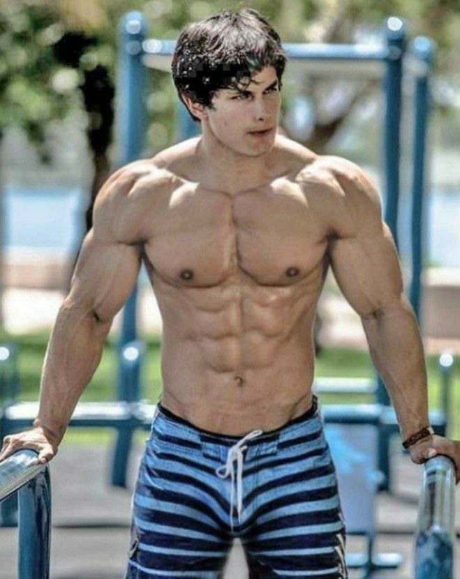 Male Bodybuilders Nude