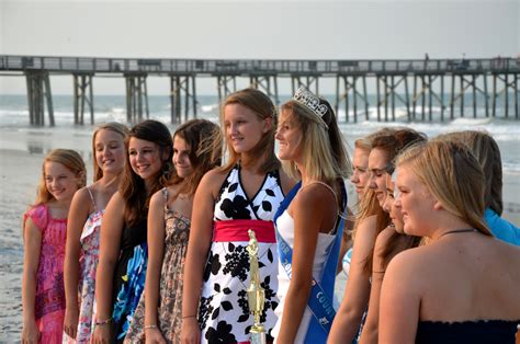 Naked Beauty Competition