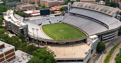 Sanford Stadium Size