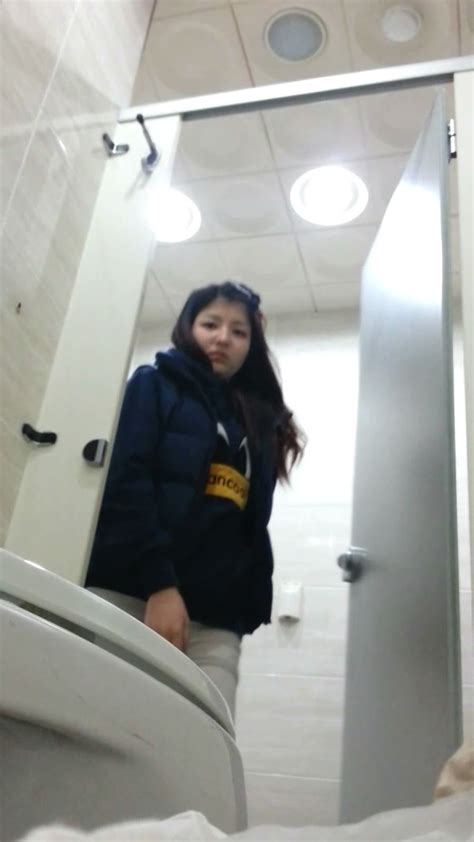 Spy Wc Videos