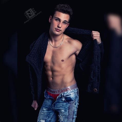 Straight Men Live Cam