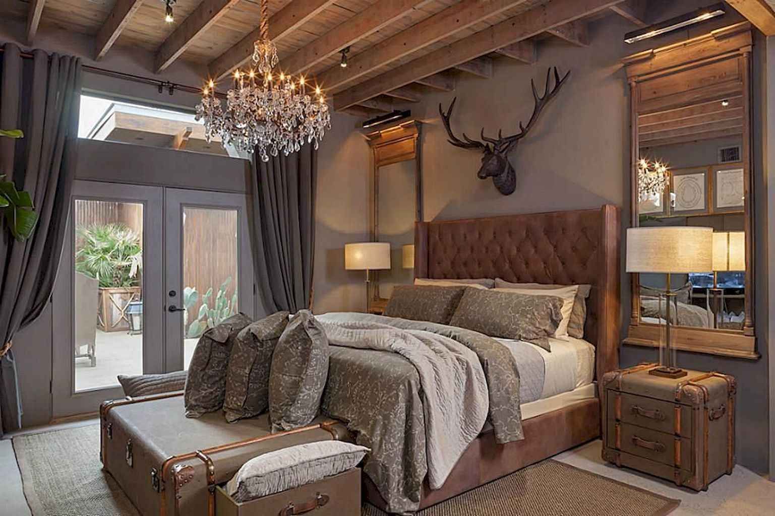 Western Bedroom: Cozy Rustic Decor Solutions