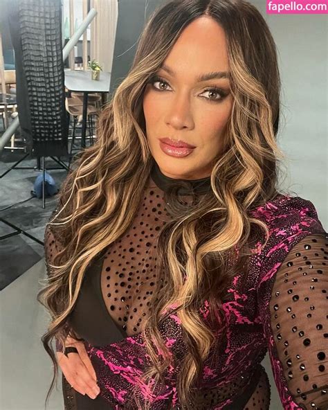 Wwe Nia Jax Naked